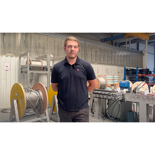 Guillaume, notre sertisseur, nous présente son métier et ce qu'est le sertissage !